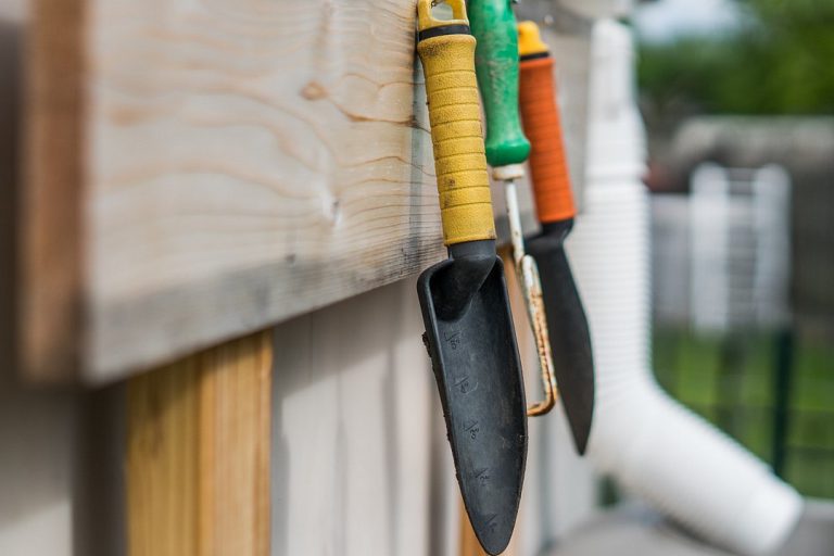 Comment bien choisir ses outils de jardin ?