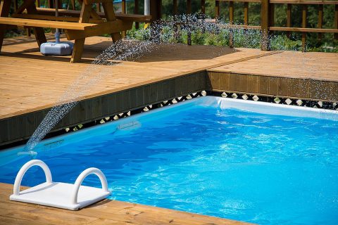 Comparatif des différents matériaux de bassins de piscines